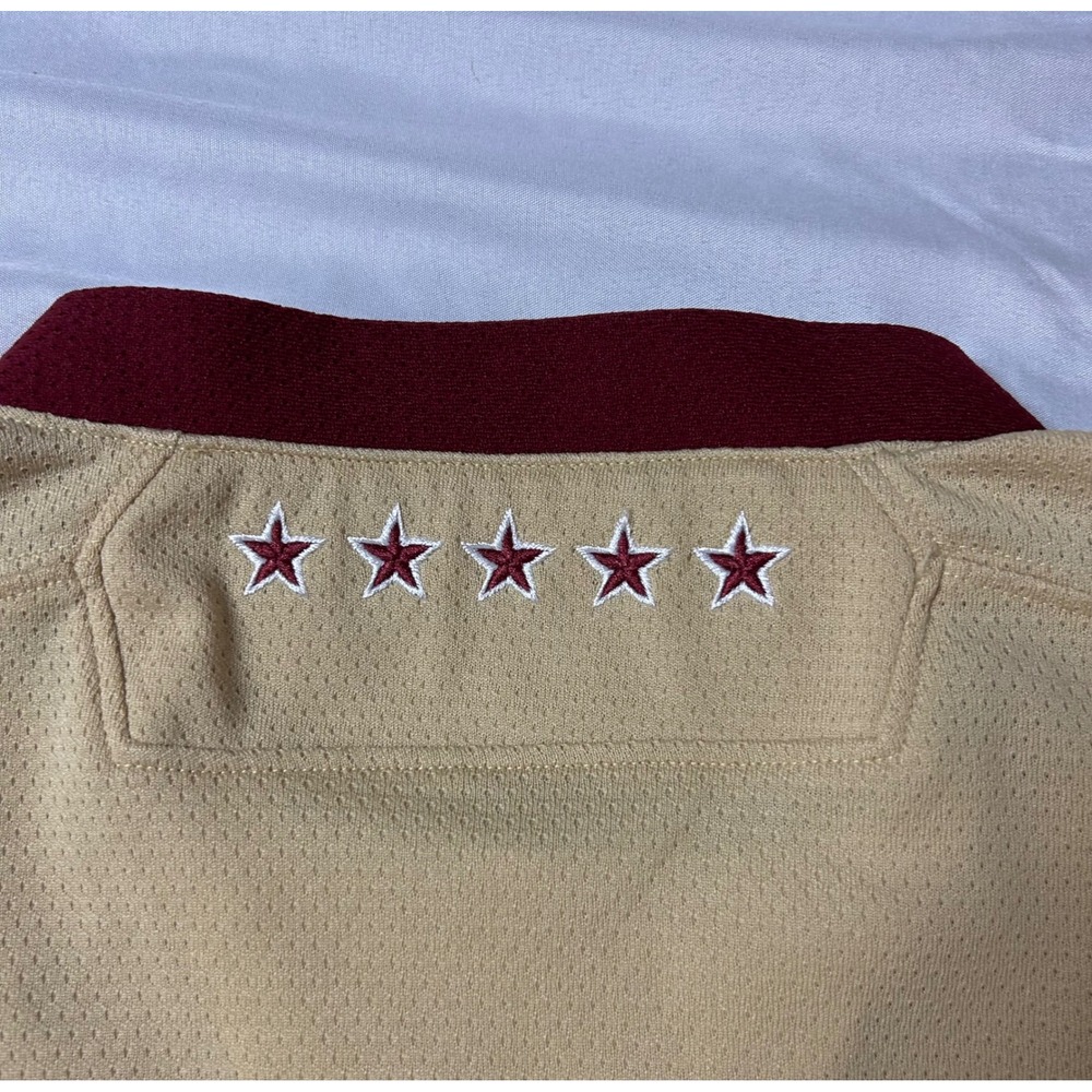 Under Armour Boston College Eagles Hockey East Youth Jersey Gold Loose Fit YMed - Picture 5 of 14